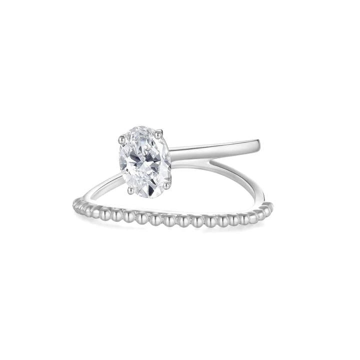 Curve Fork Oval Diamond Ring