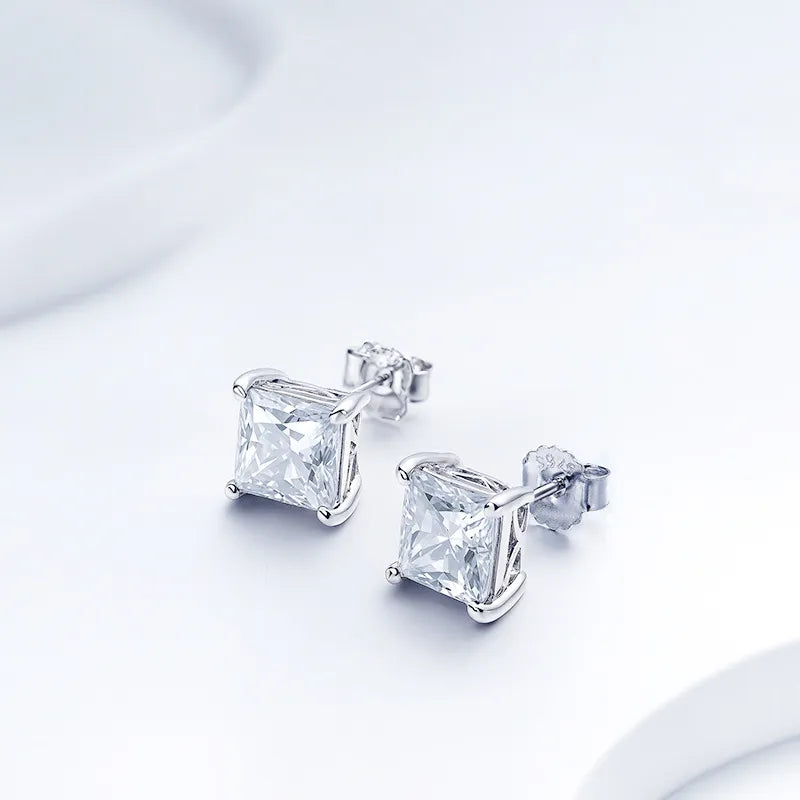 Pattern Princess Moissanite Earrings